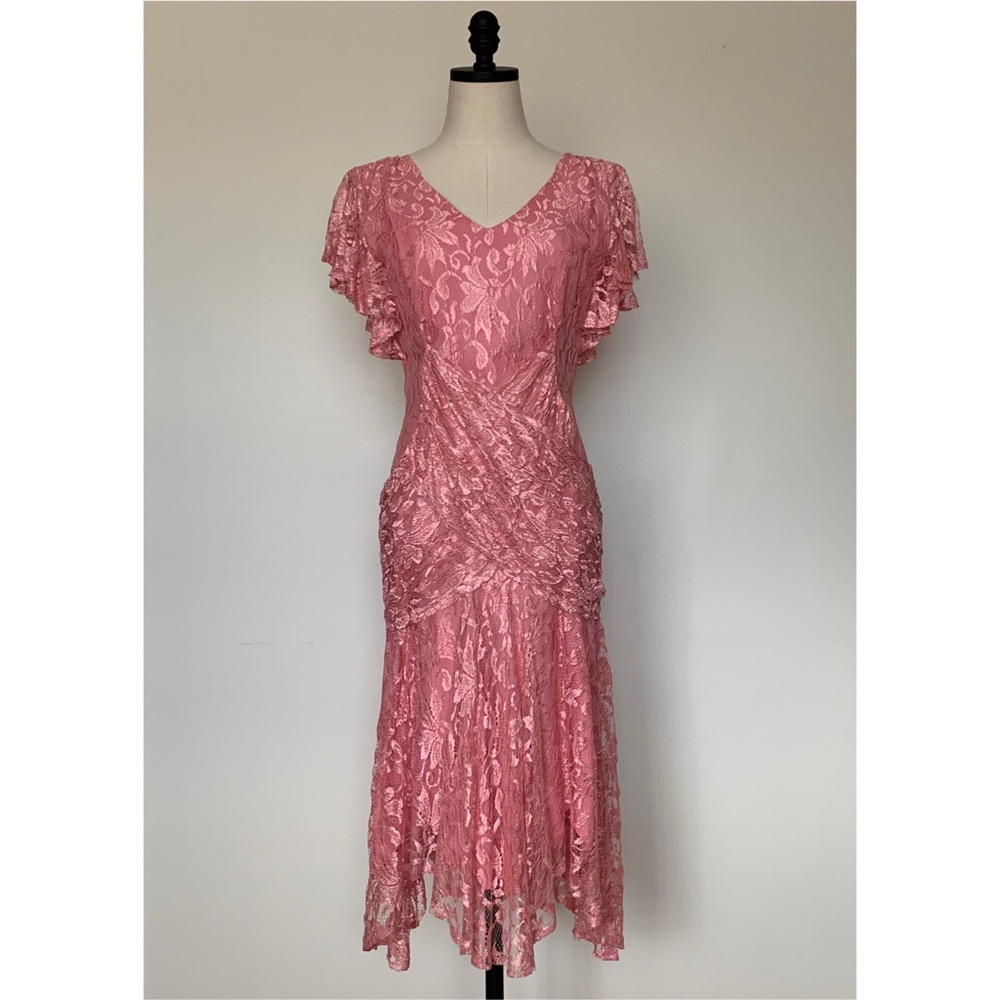 🎀 Pretty in Pink Lacey Dress 💗